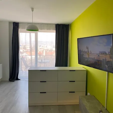 Apartman Green Ap With A View